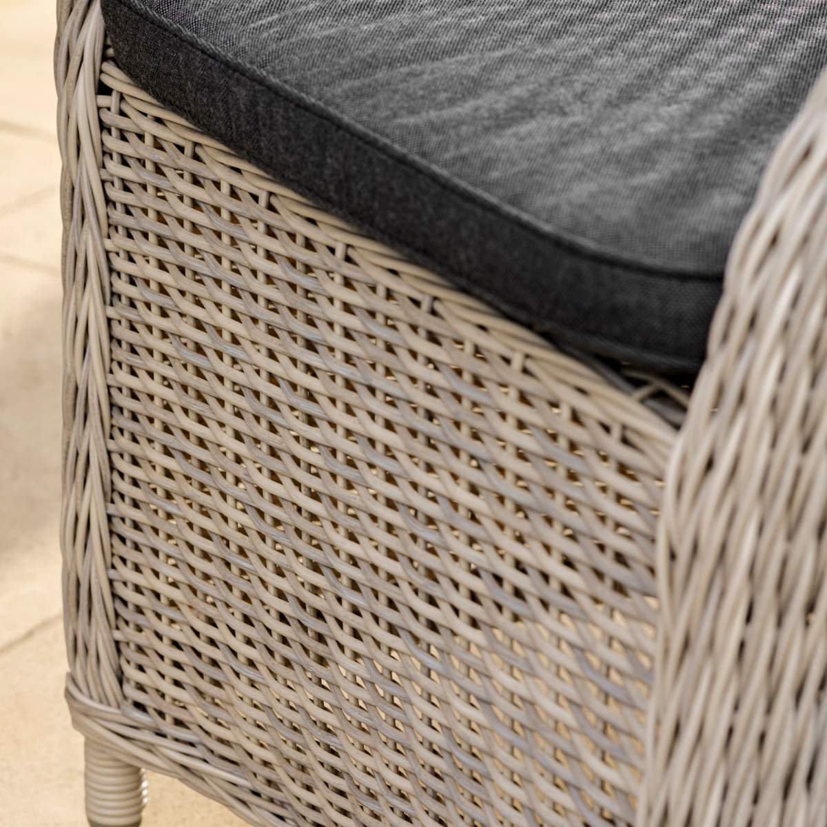 Garden Trading Brayford Round Dining Set Small Light Grey