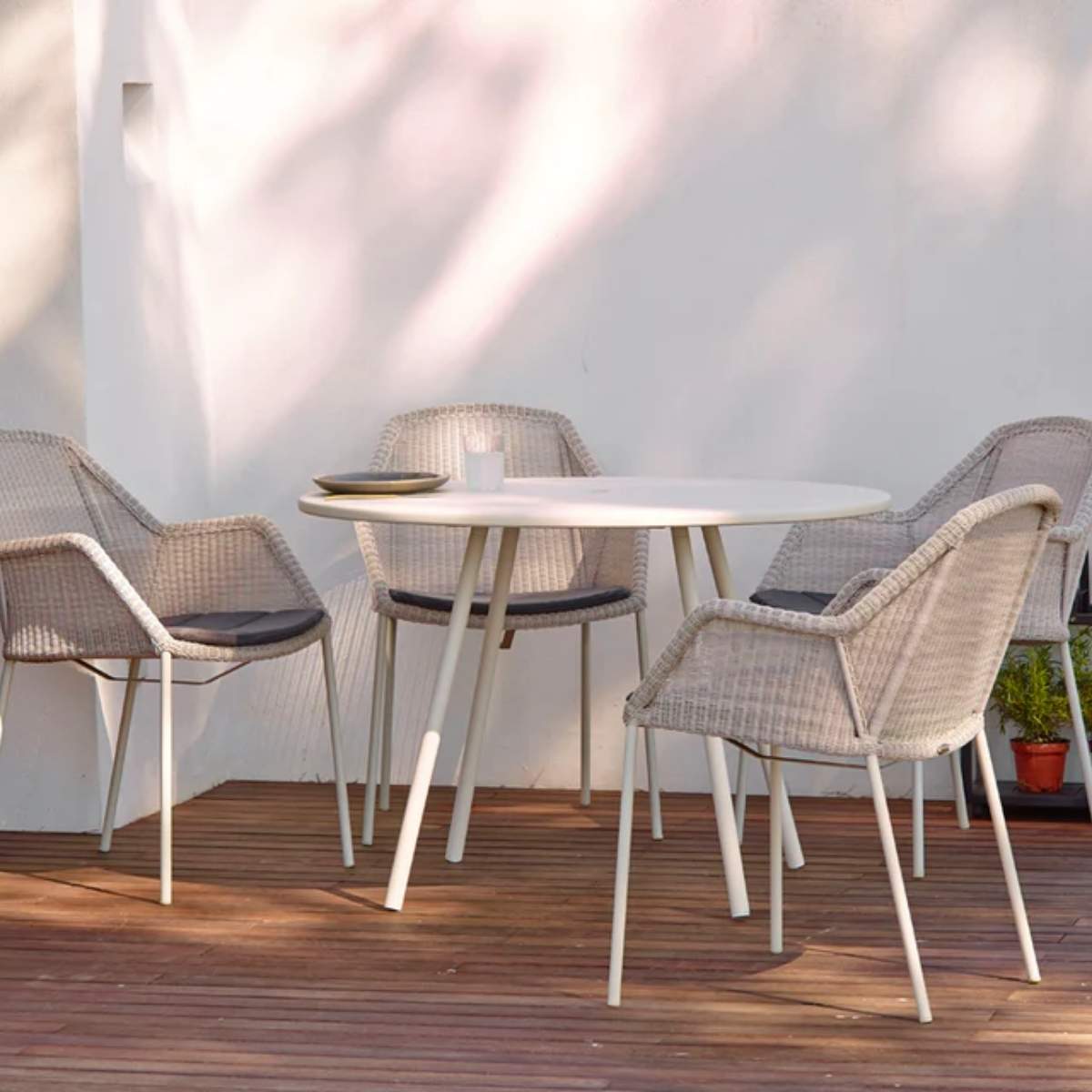 Cane-line Breeze Chair, Stackable