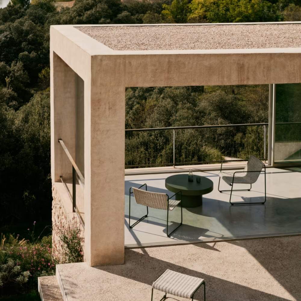 Kave Home Maurina Footrest – Green Galvanised Steel with Ecru and Grey Rope Cord, 58 x 52.5 cm