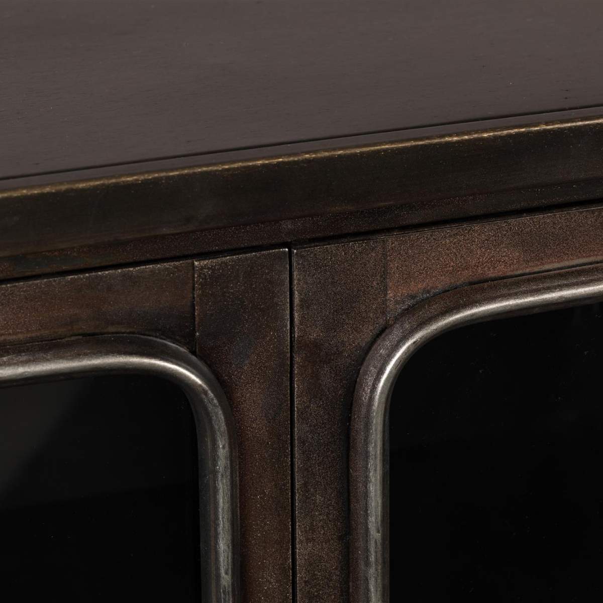 Dutch Bone Cabinet Denza