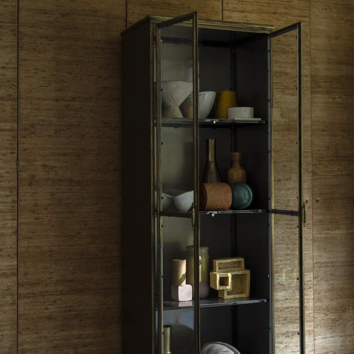 Dutch Bone Cabinet Gertlush