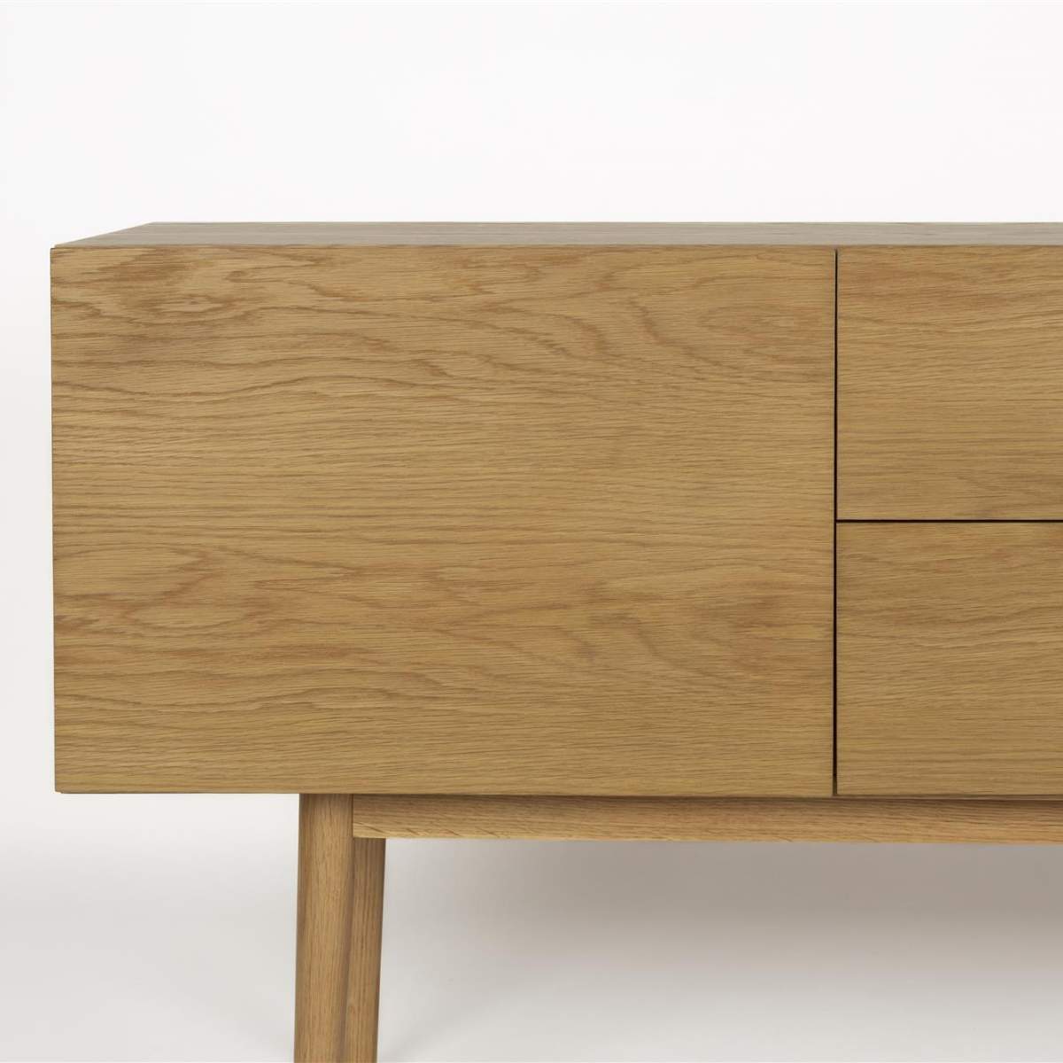 Zuiver Cabinet High On Wood Oak 2dr 2do