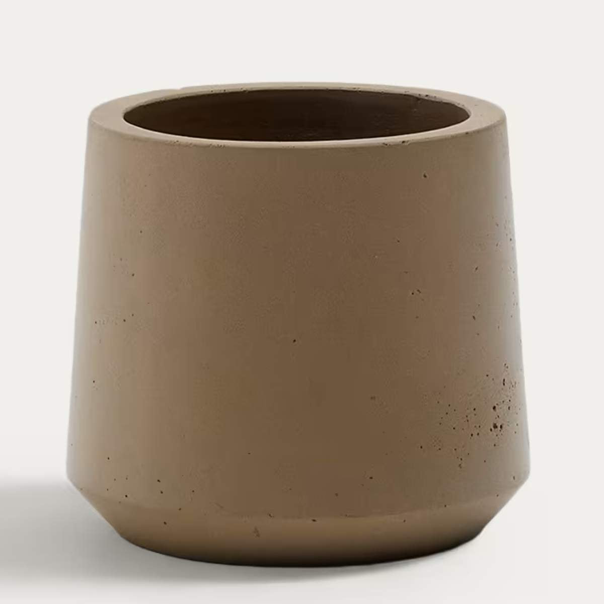 Kave Home Calun beige cement planter Ø 32cm