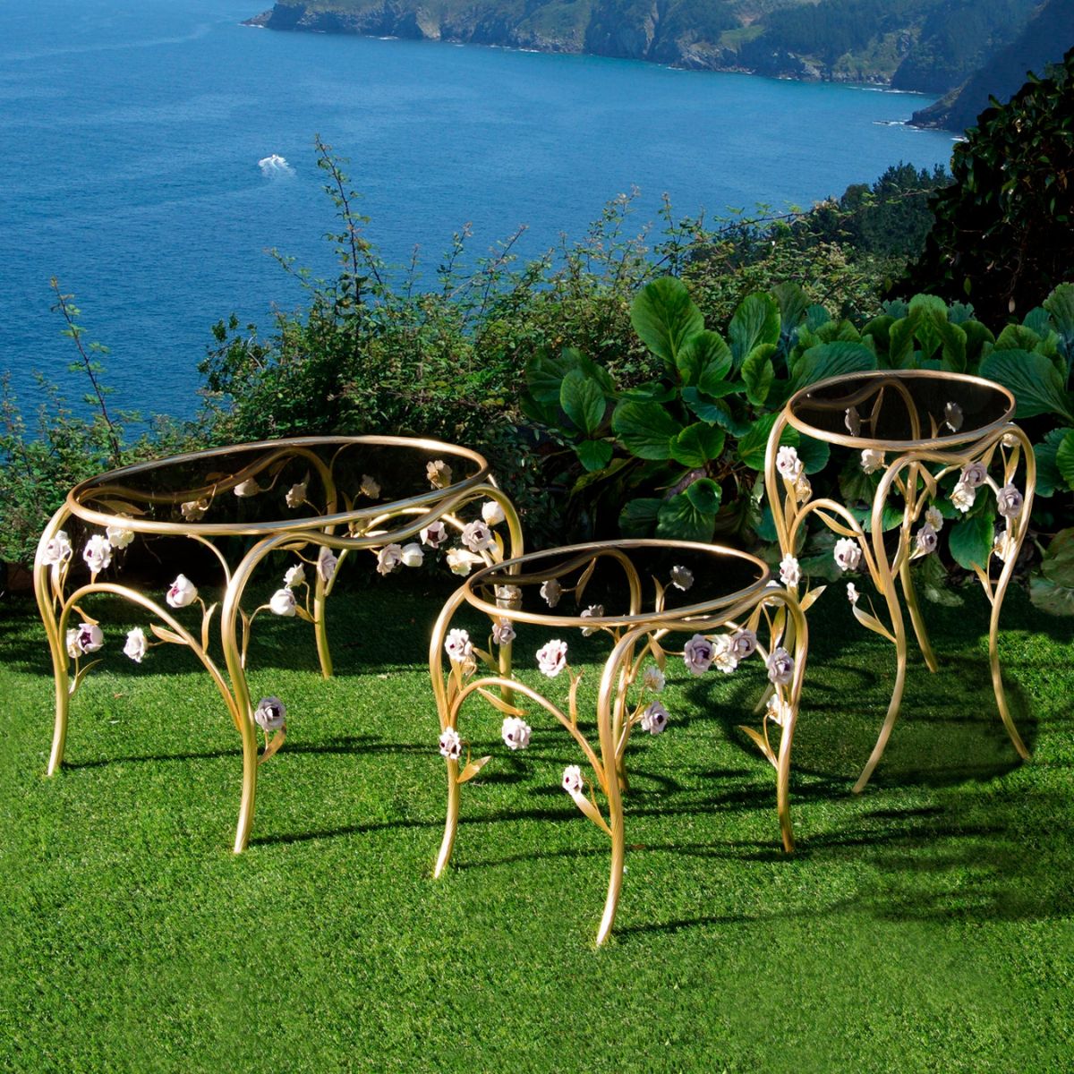 Villari Camelia Side Table - Gold & Pink