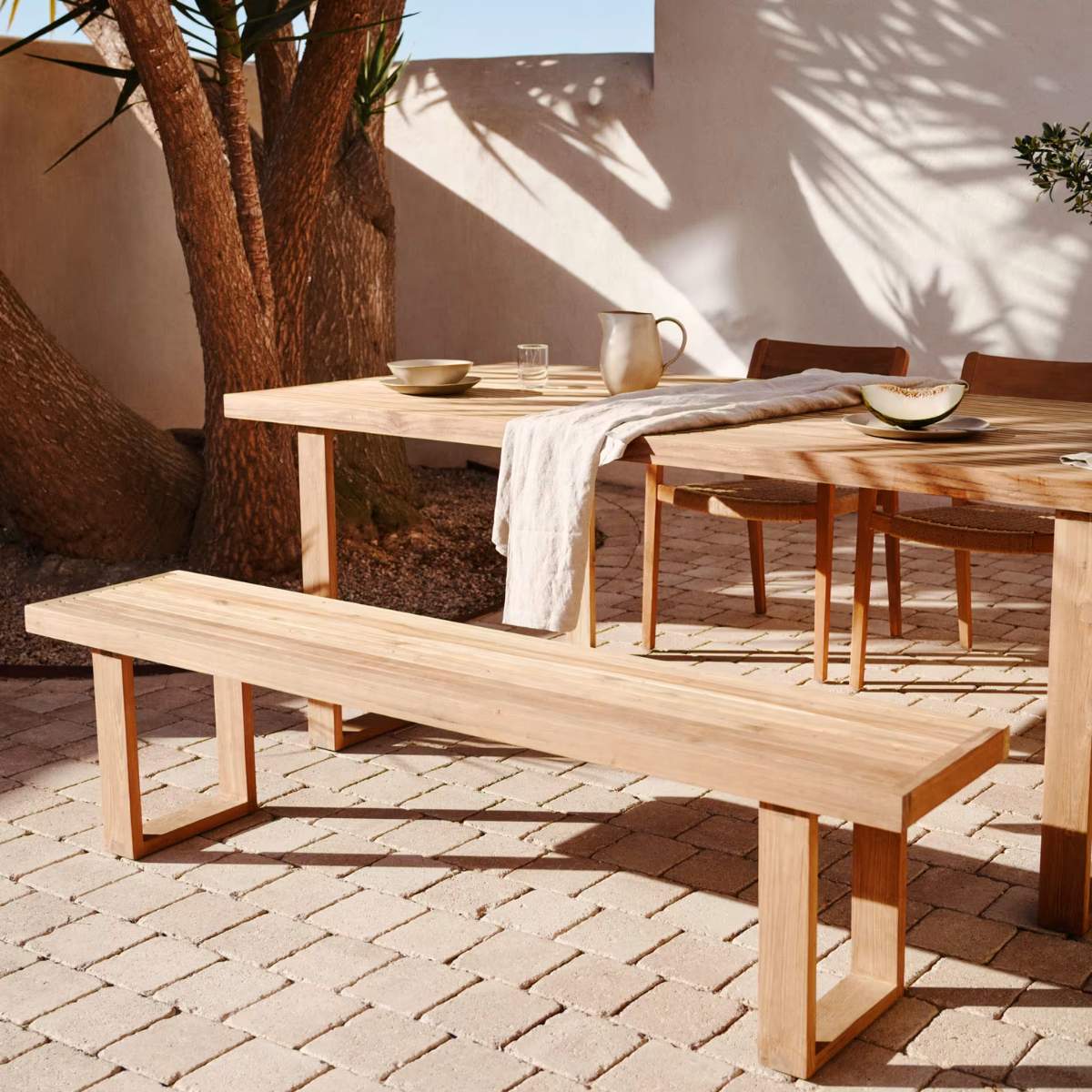 Kave Home Canadell 100% outdoor solid recycled teak bench, 210 cm