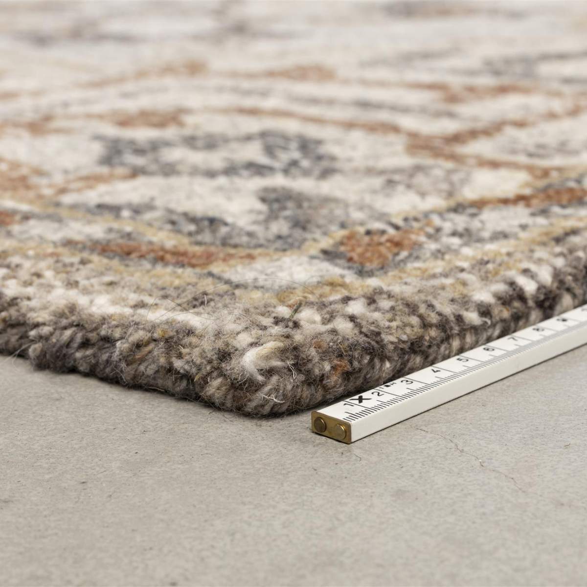 Dutch Bone Carpet Amori Grey/Brick