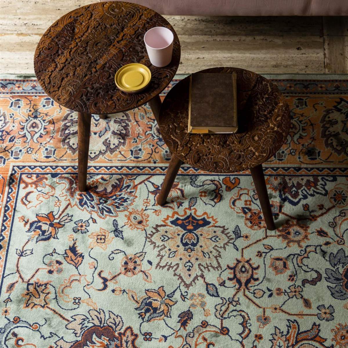 Dutch Bone Carpet Bid