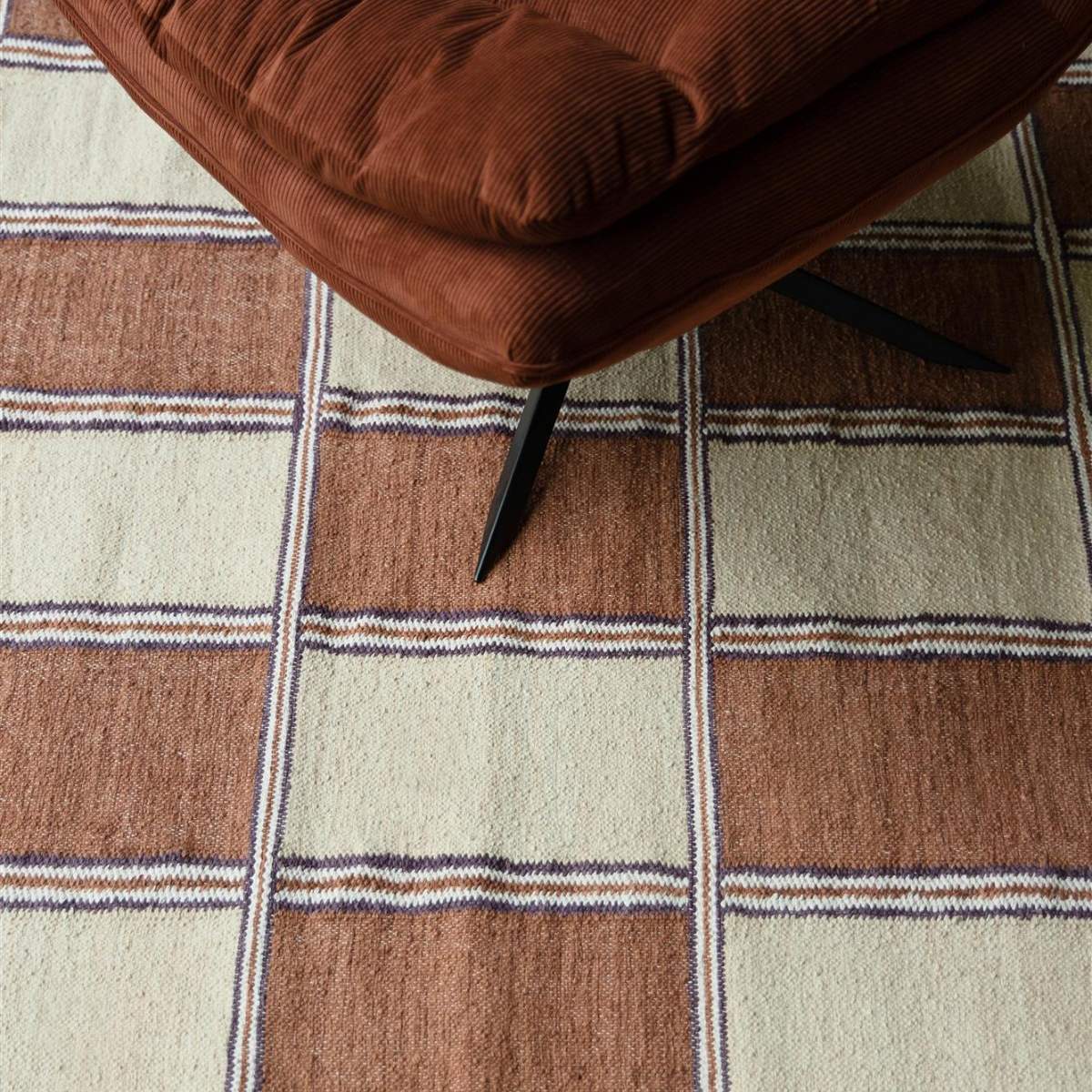 Dutch Bone Carpet Gambit