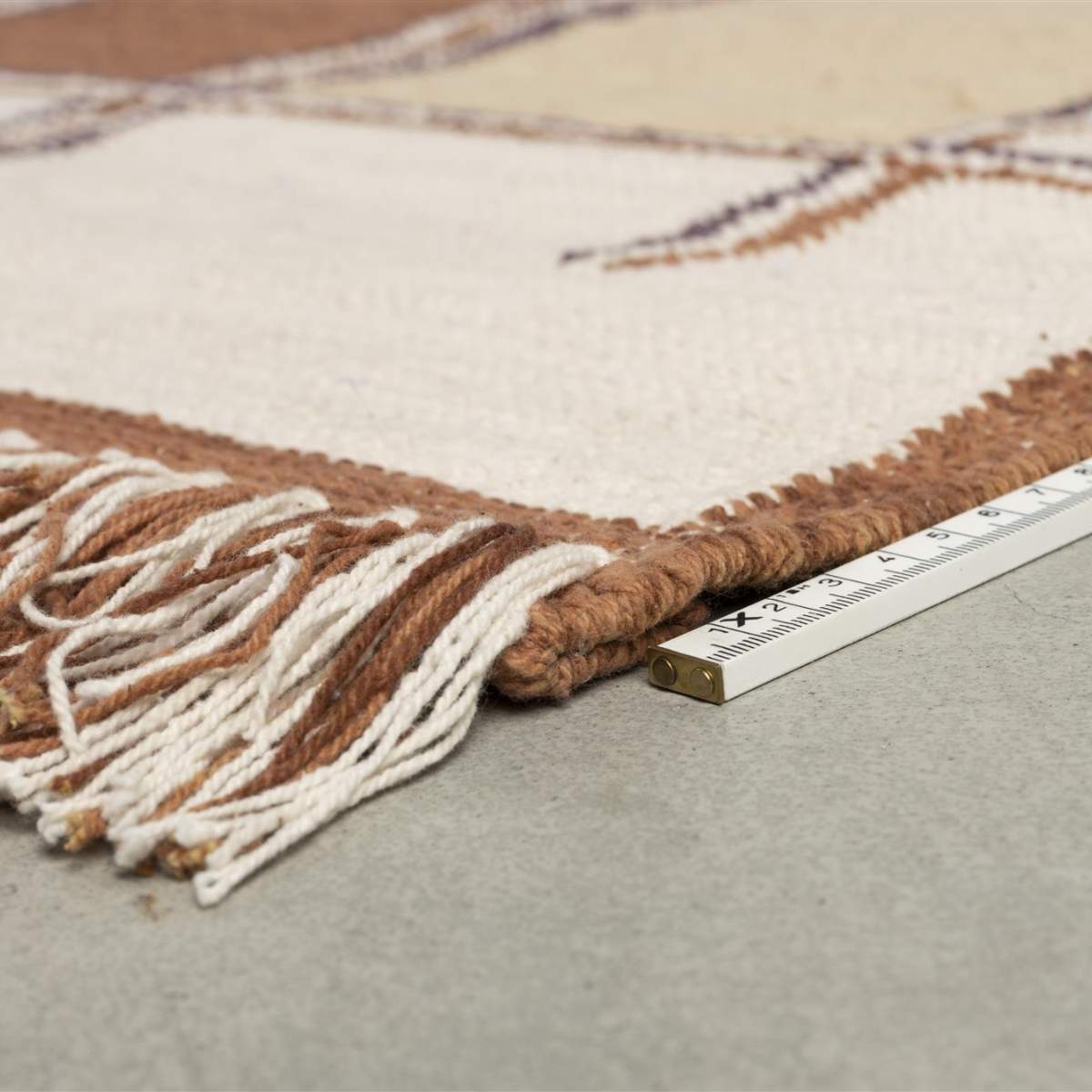 Dutch Bone Carpet Gambit