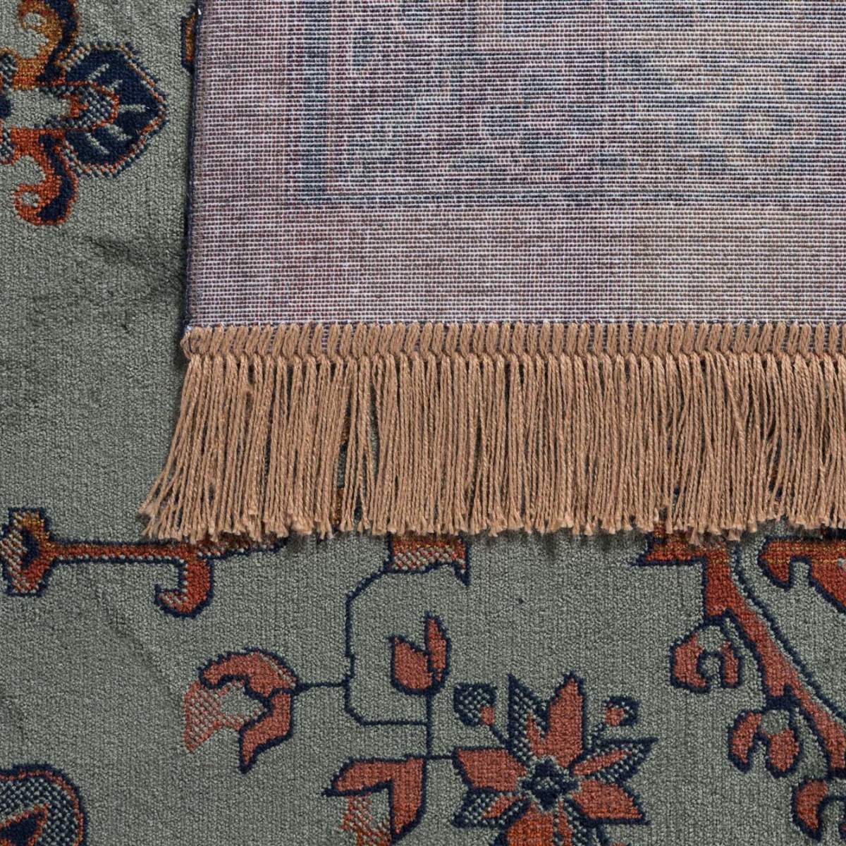 White Label Living Carpet Raz