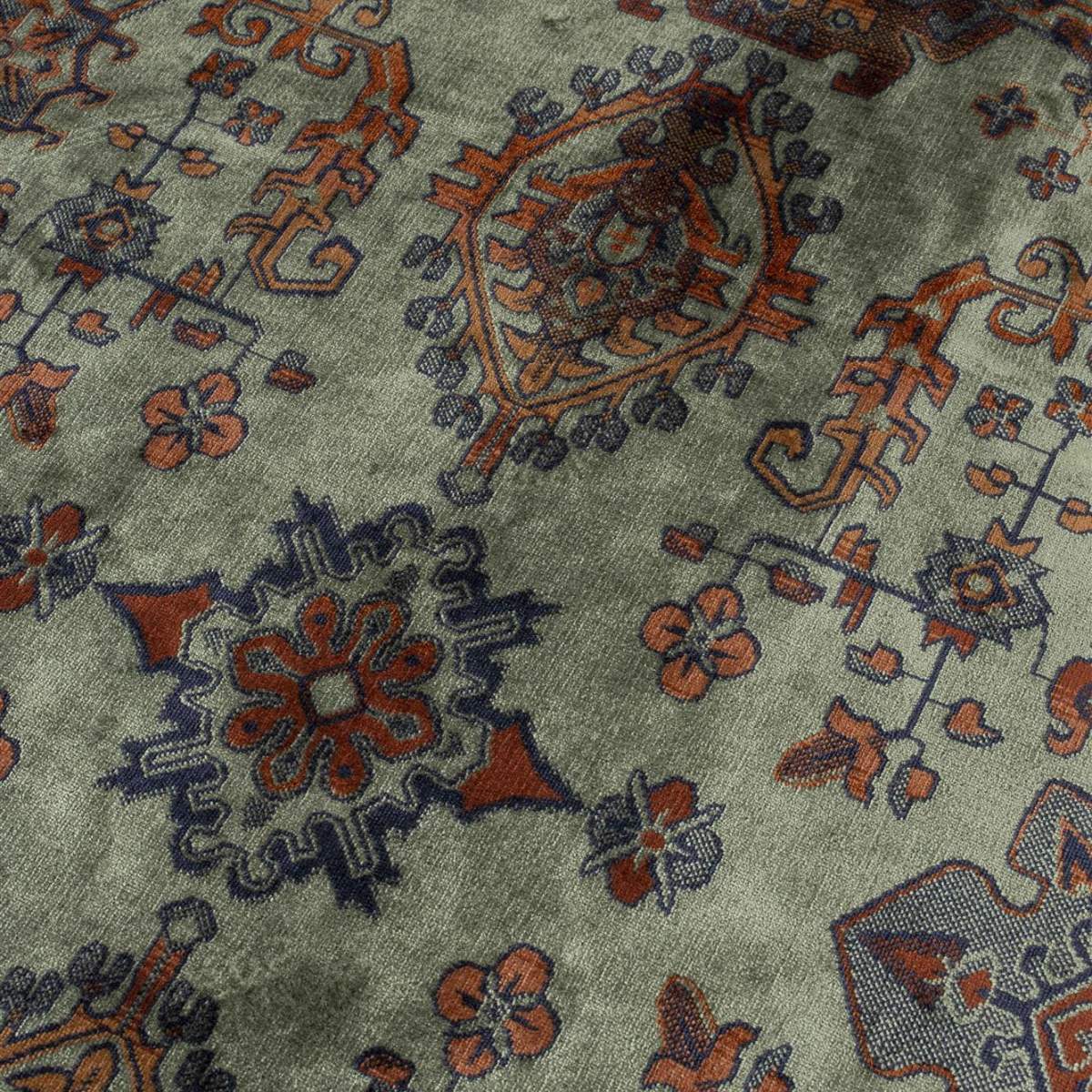 White Label Living Carpet Raz