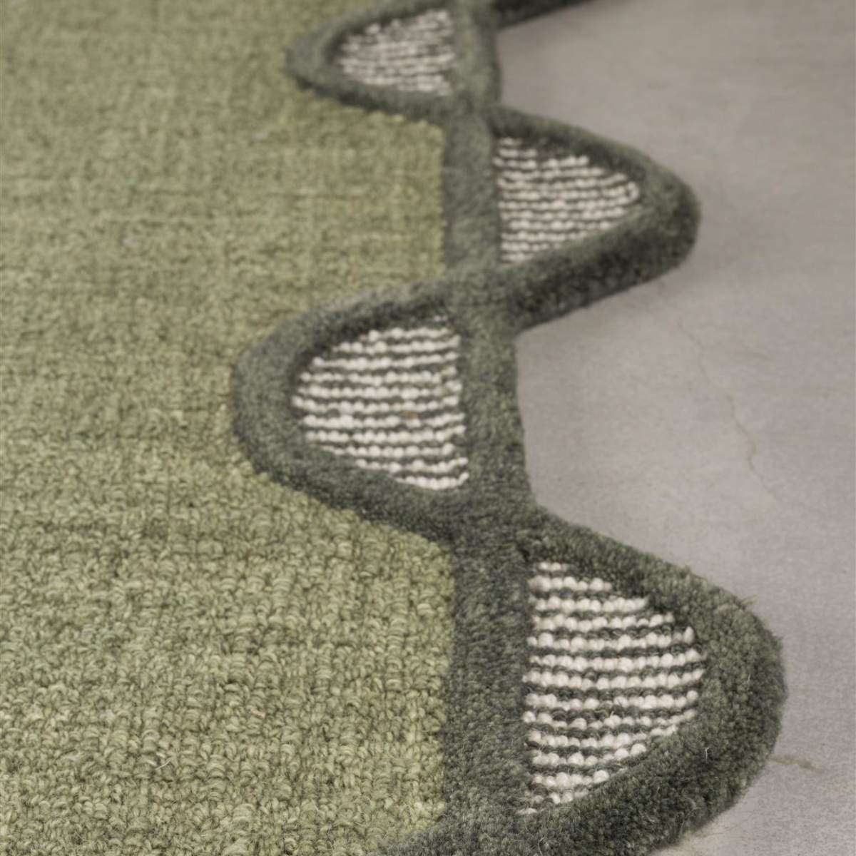 Bold Monkey Carpet Sugar Lines