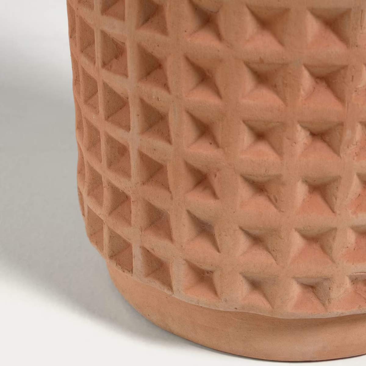 Kave Home Celi set of 2 terracota plant pots, Ø 34 cm / Ø 25 cm