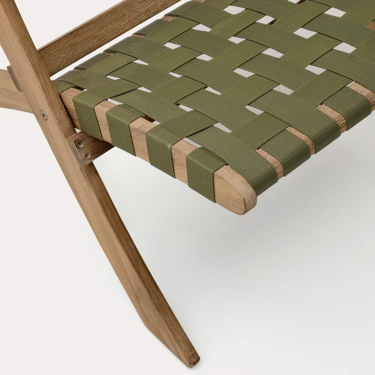 Kave Home FSC 100% green cord and solid acacia wood Chabeli folding chair