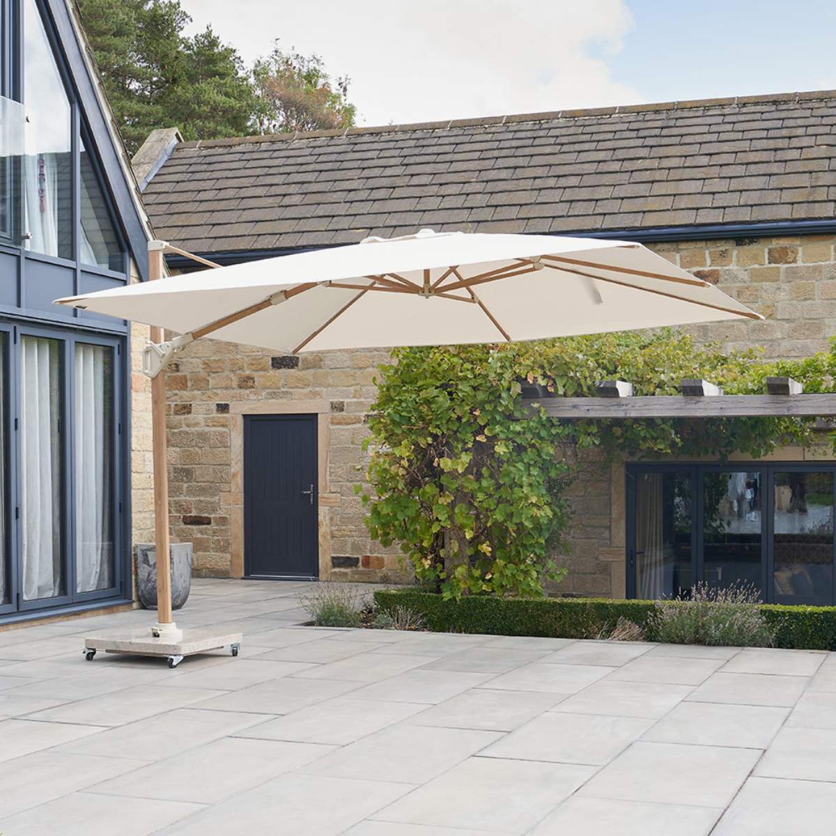 Pacific Lifestyle Challenger Teak T2 2.6 x 3.5m Rectangular