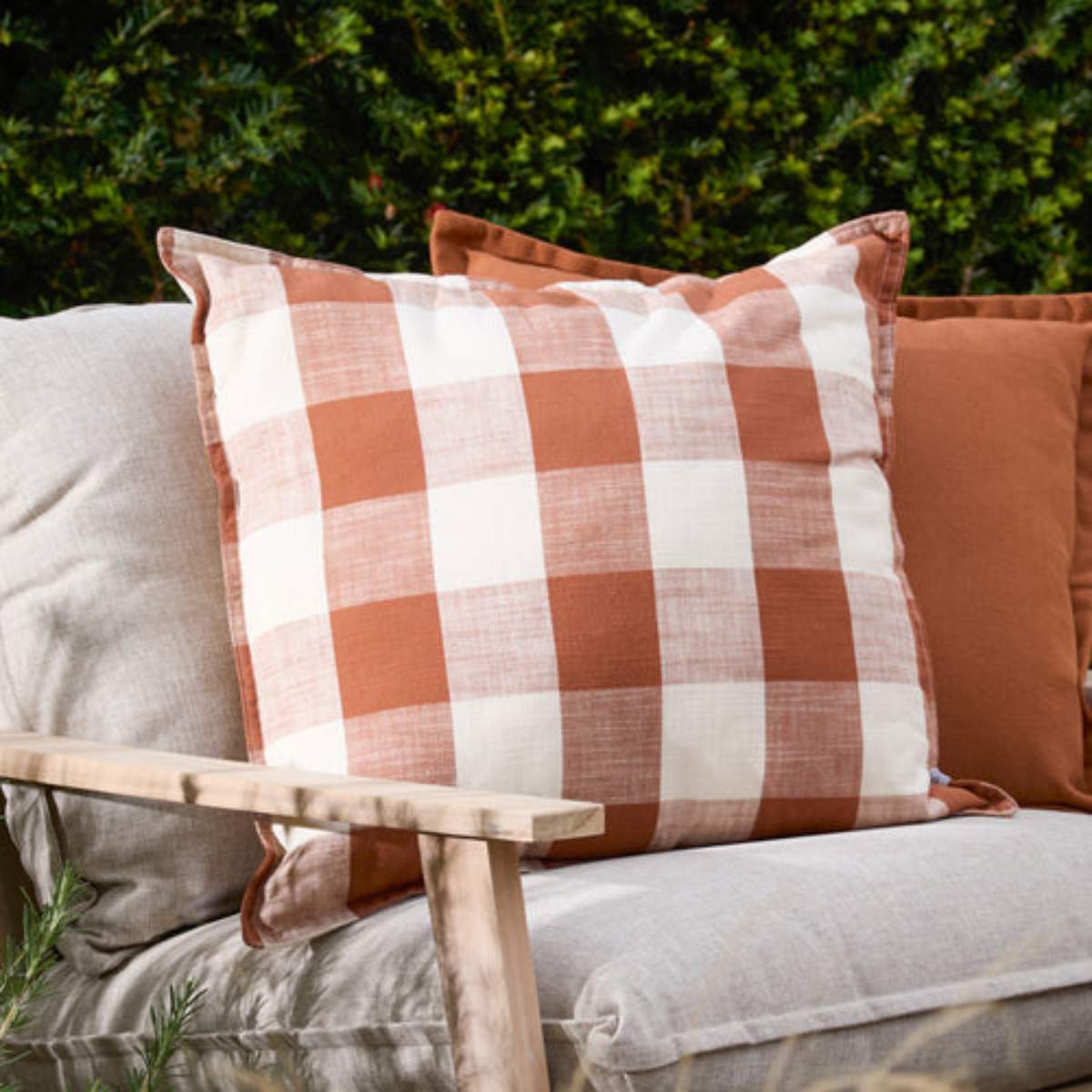 Furn Chesil Check 100% Cotton Outdoor Cushion Pecan