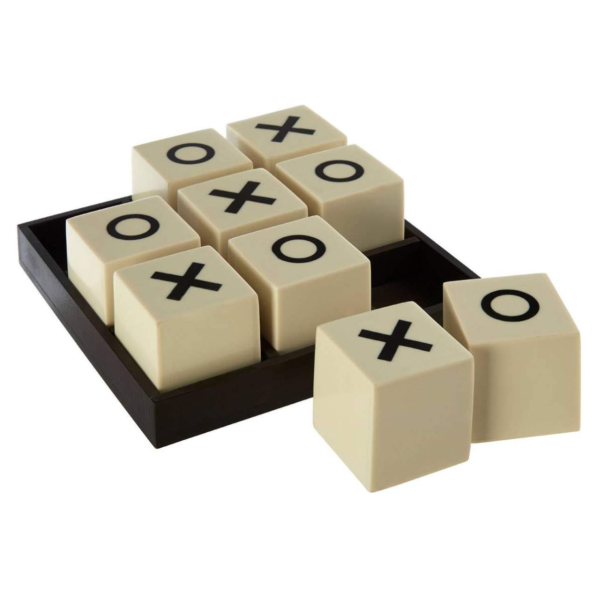 Beaumonde Home Churchill Games - Noughts & Crosses Game