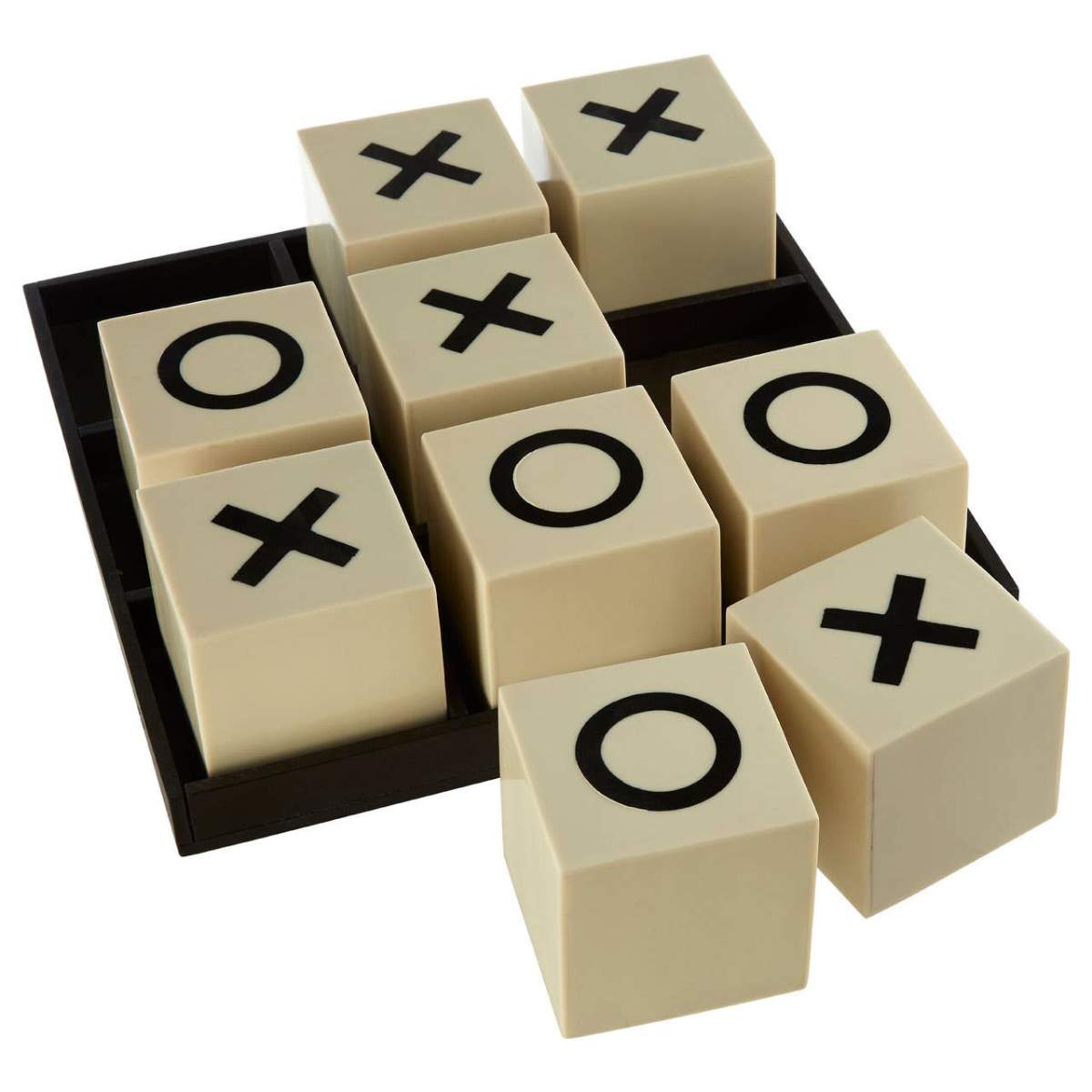 Beaumonde Home Churchill Games - Noughts & Crosses Game