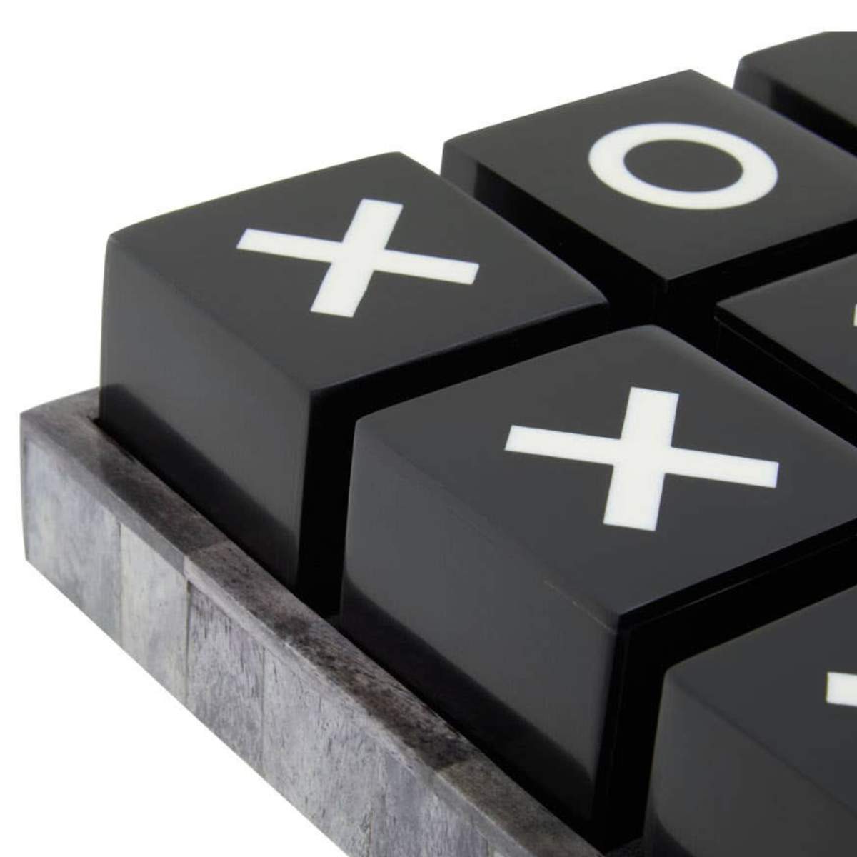 Beaumonde Home Churchill Games Black and White Noughts and Crosses
