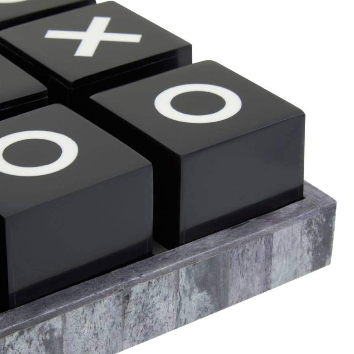 Beaumonde Home Churchill Games Black and White Noughts and Crosses