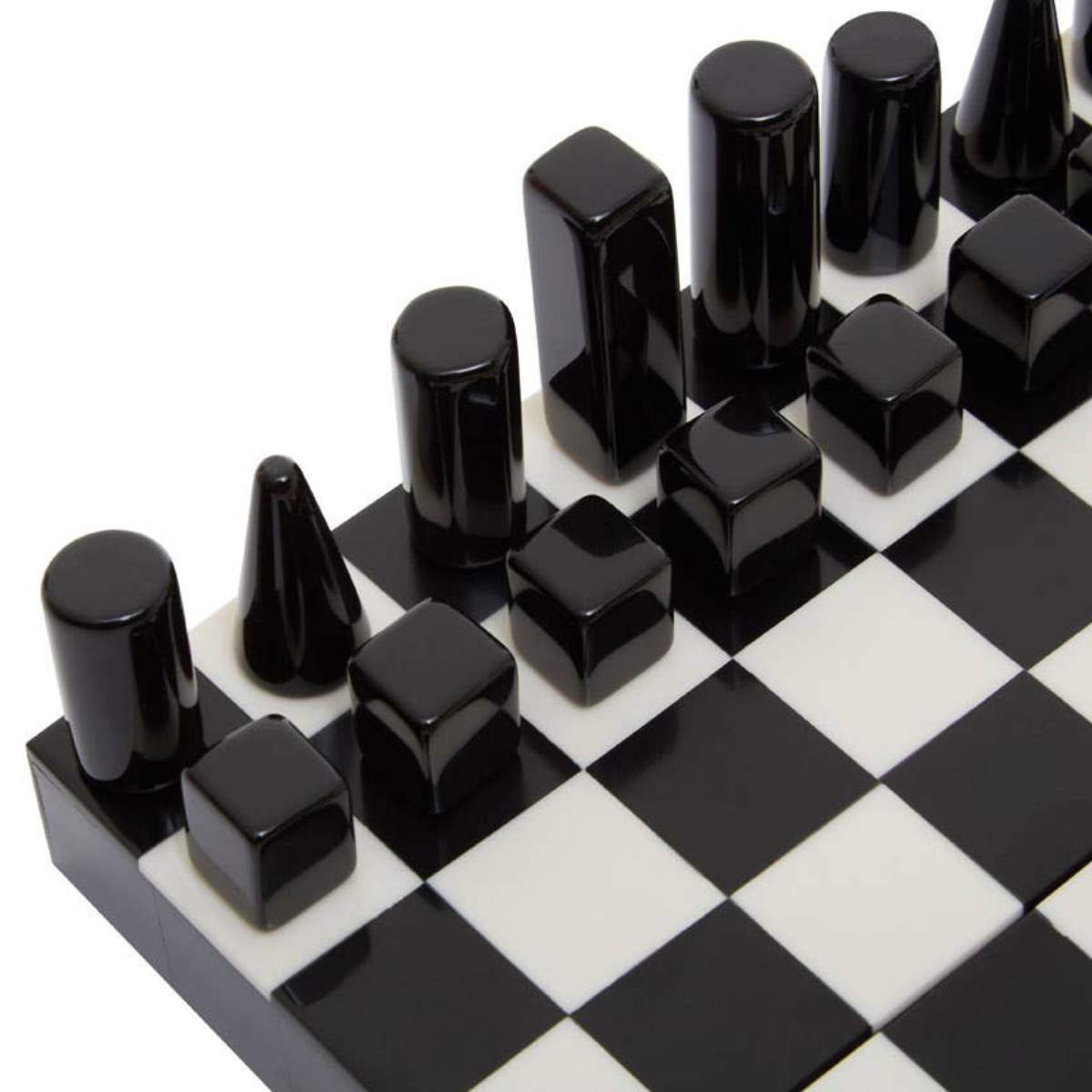 Beaumonde Home Churchill Games Small Black and White Foldable Chess Set