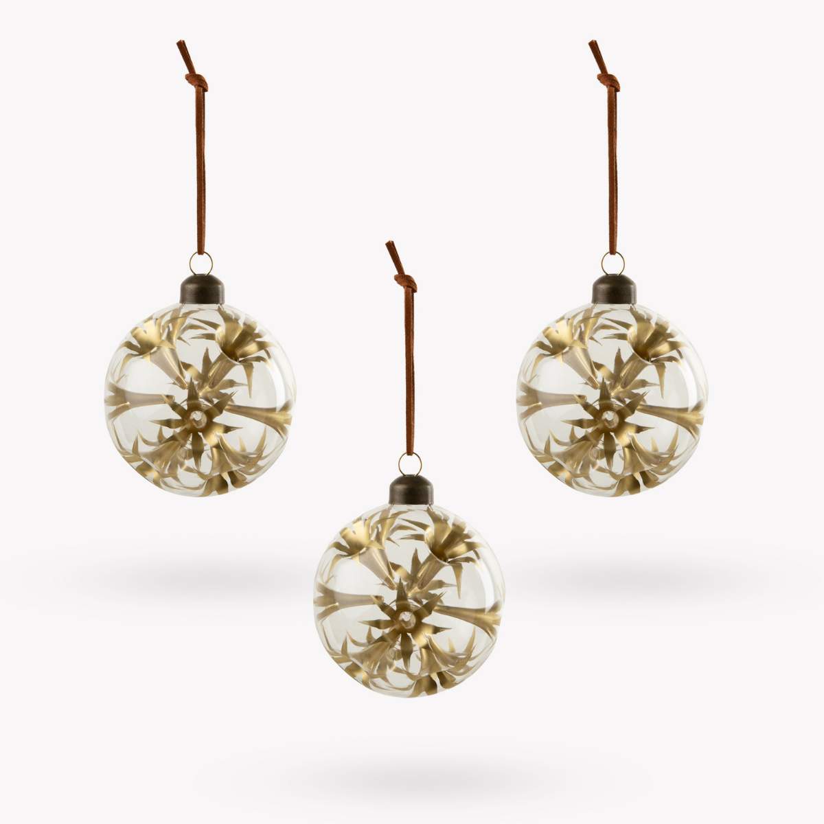 Garden Trading Cinder Indented Baubles Set of 3 Gold - Pack of 5