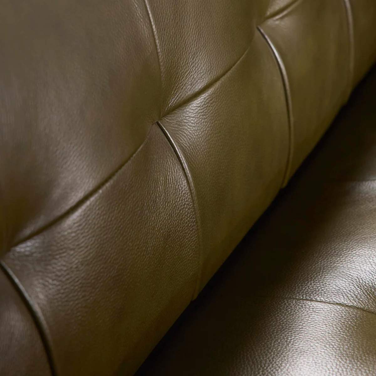 Jonathan Adler Claridge 185.4 cm Apartment Sofa