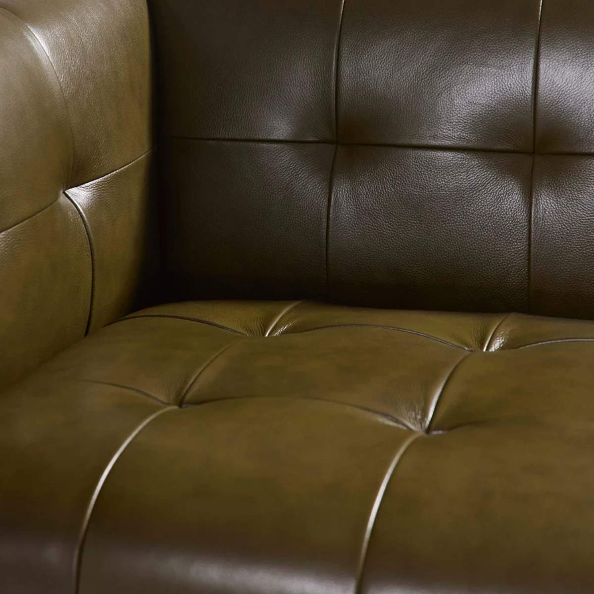 Jonathan Adler Claridge 185.4 cm Apartment Sofa