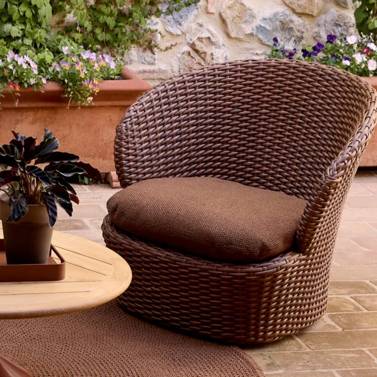 Cane-line Coast Lounge Chair W/Swivel