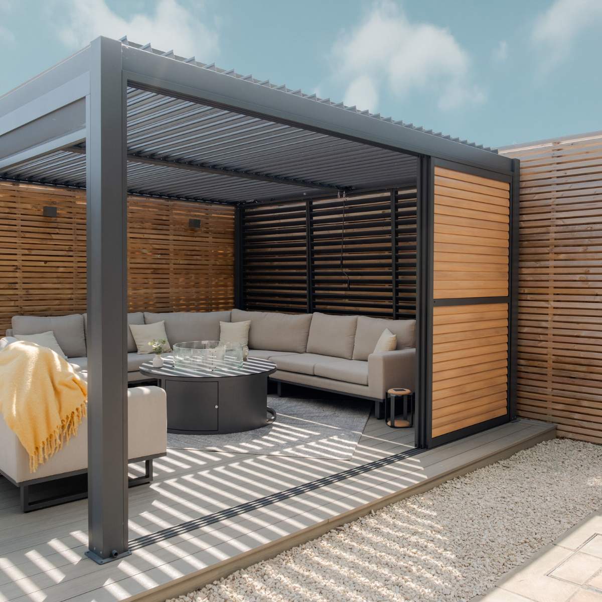 Maze - Como Pergola Sliding Louvre Panel Door