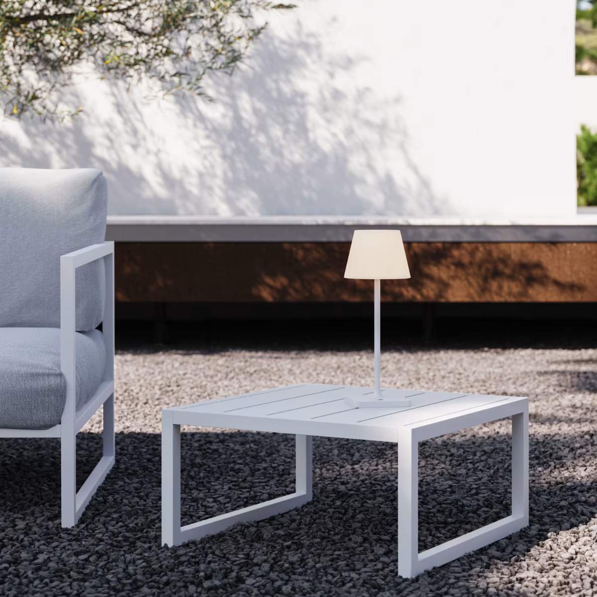 Kave Home Comova 100% outdoor side table made from green aluminium, 60 x 60 cm