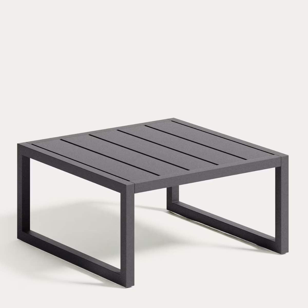 Kave Home Comova 100% outdoor side table made from green aluminium, 60 x 60 cm