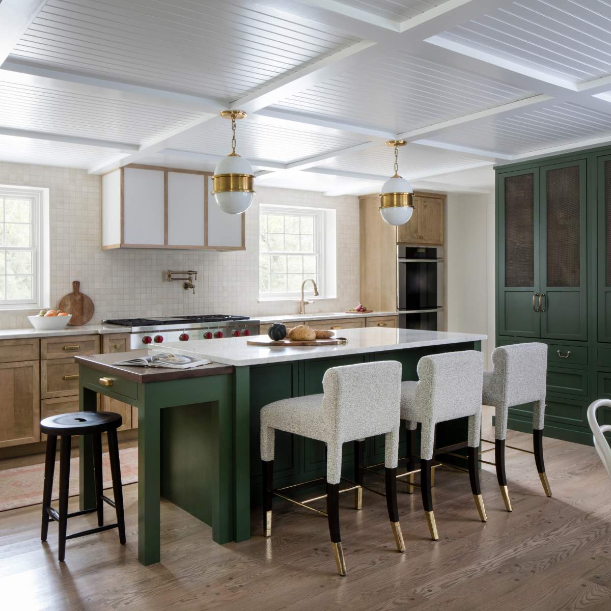 Hudson Valley Lighting Corbett Broomley Light Pendant - Broomley