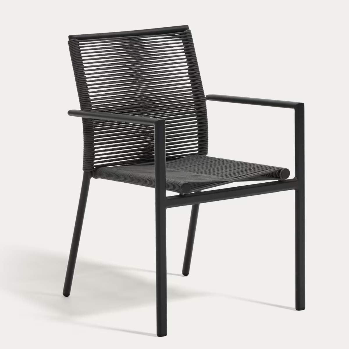 Kave Home Culip stackable outdoor chair in aluminium and cord in brown
