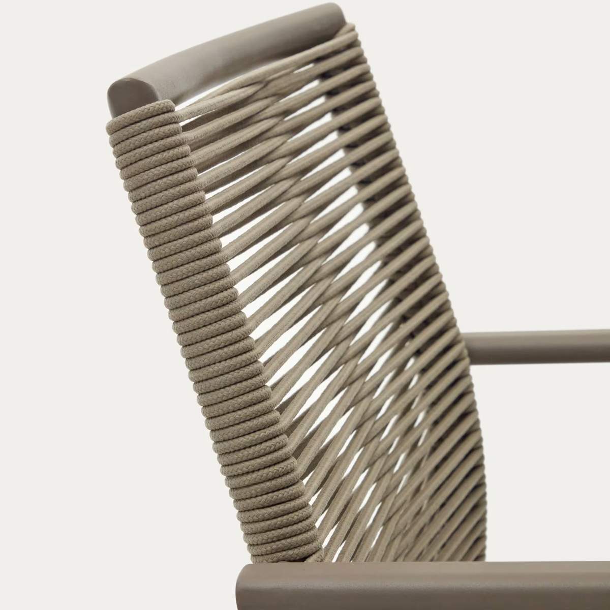 Kave Home Culip stackable outdoor chair in aluminium and cord in brown