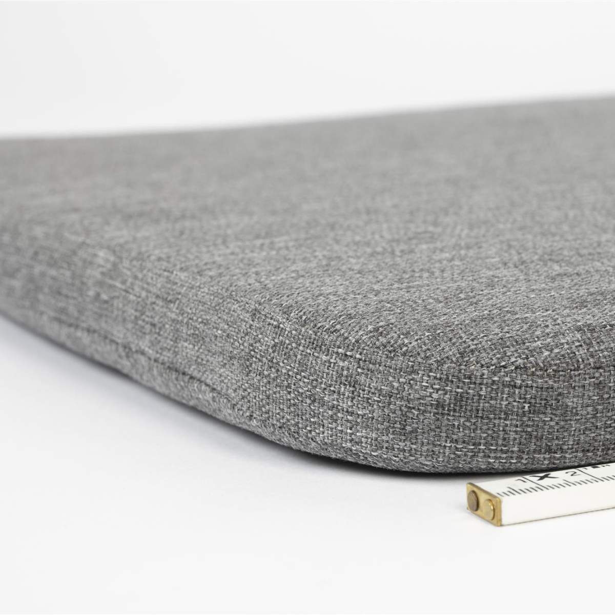 Zuiver Cushion Friday