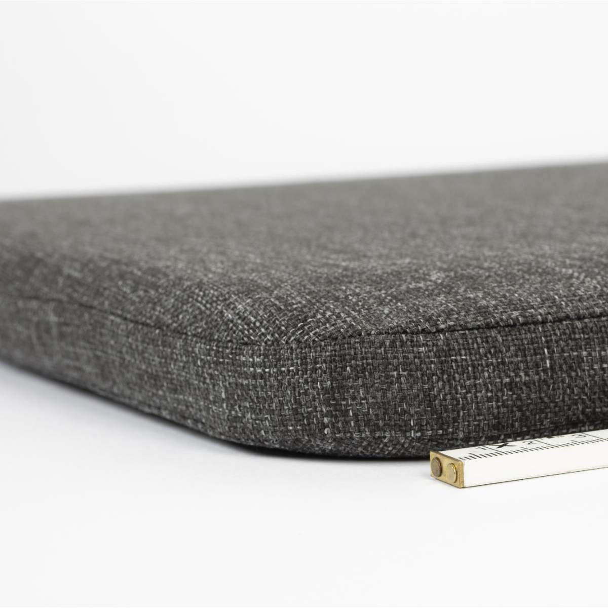Zuiver Cushion Friday