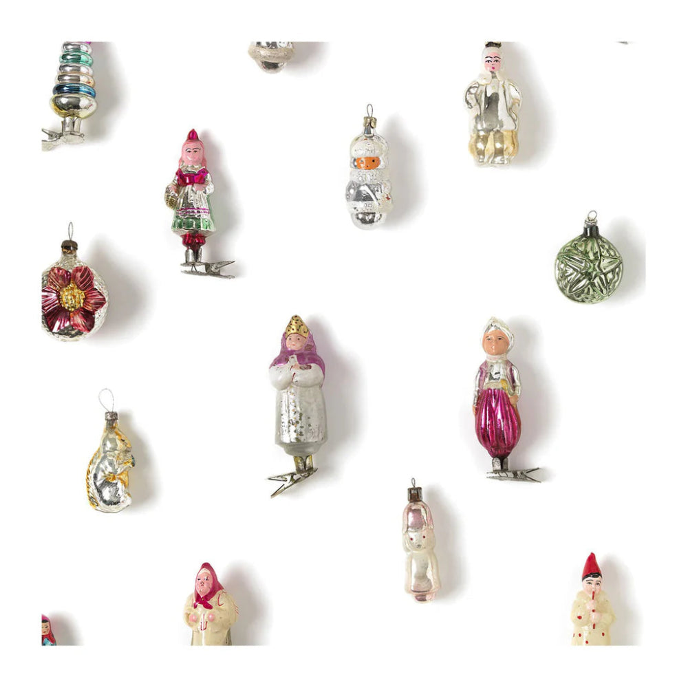 DRO-08-NLXL Christmas Obsession Wallpaper sample