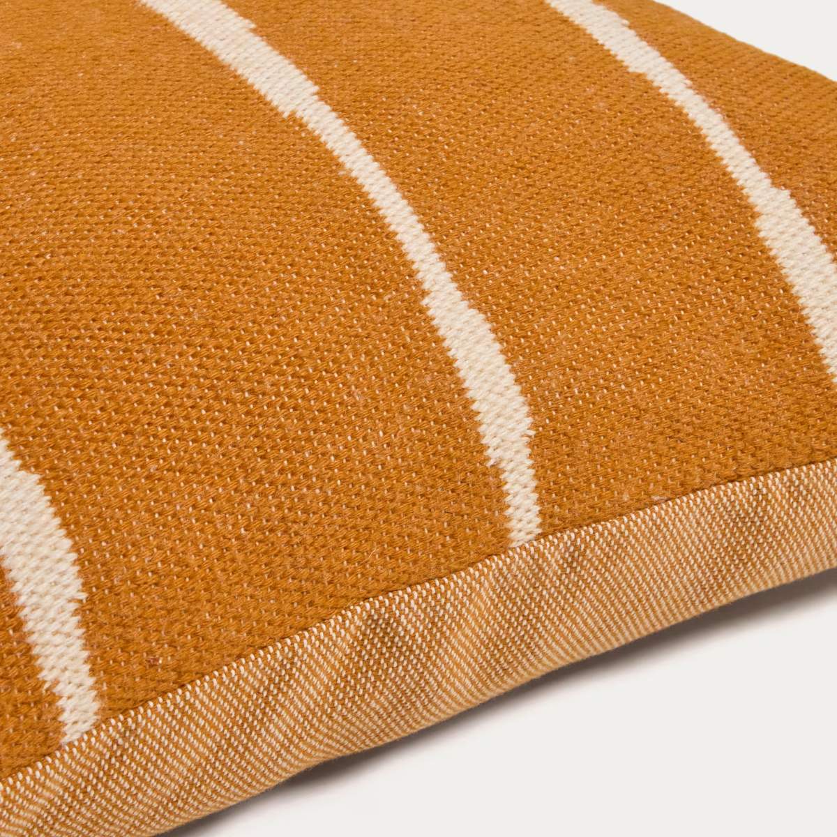 Kave Home Daila orange 100% PET floor cushion cover with Ikat graphic 70 x 70 cm
