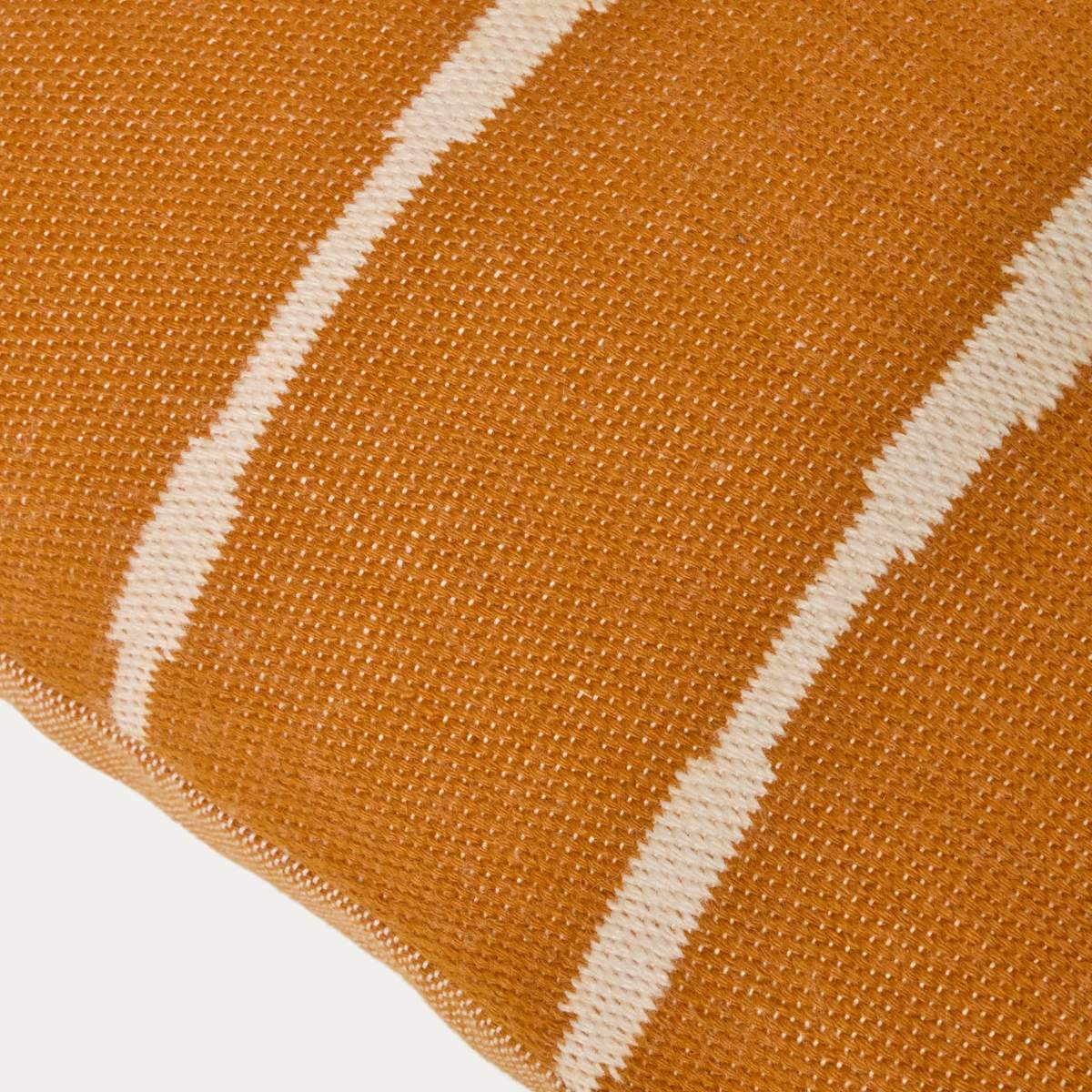 Kave Home Daila orange 100% PET floor cushion cover with Ikat graphic 70 x 70 cm