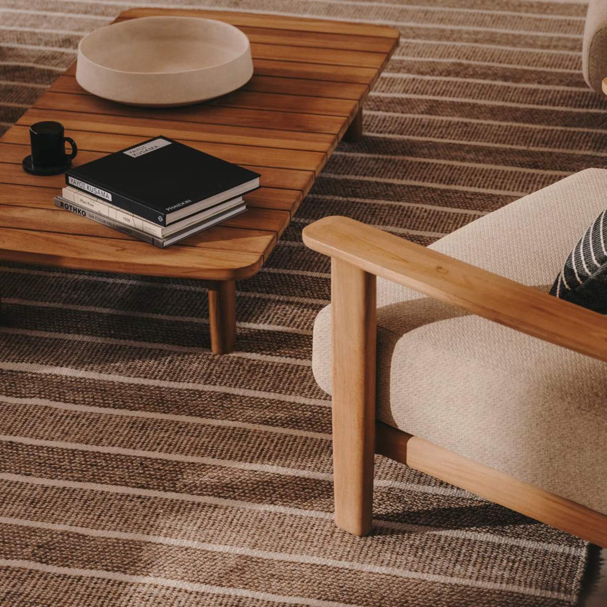 Kave Home Desni beige rug 100% PET 200 x 300 cm