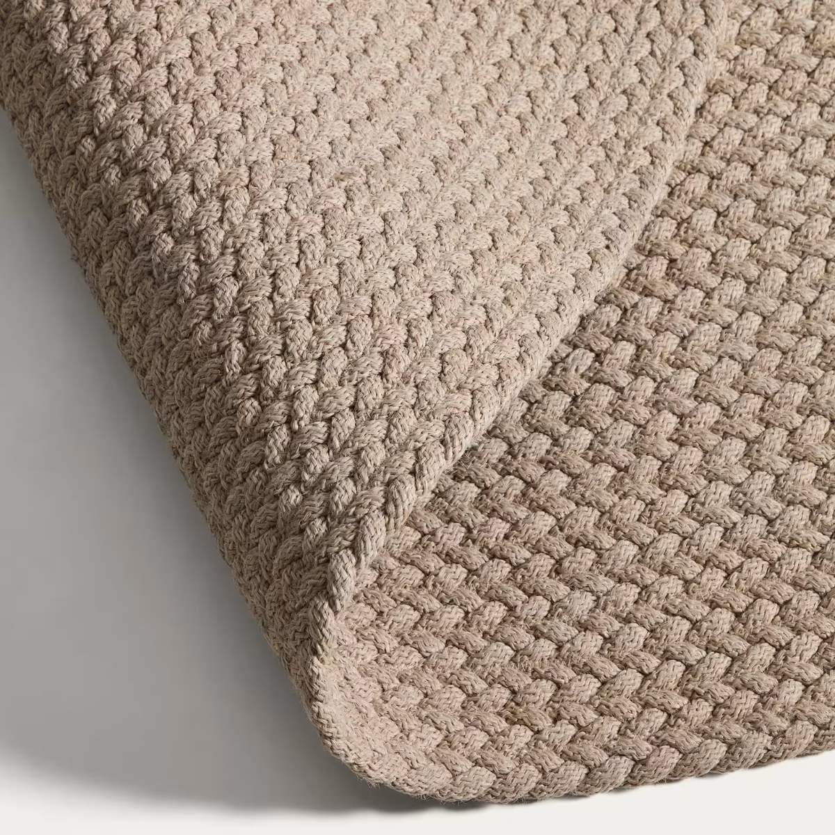 Kave Home Despas ecru synthetic fibre rug Ø200cm