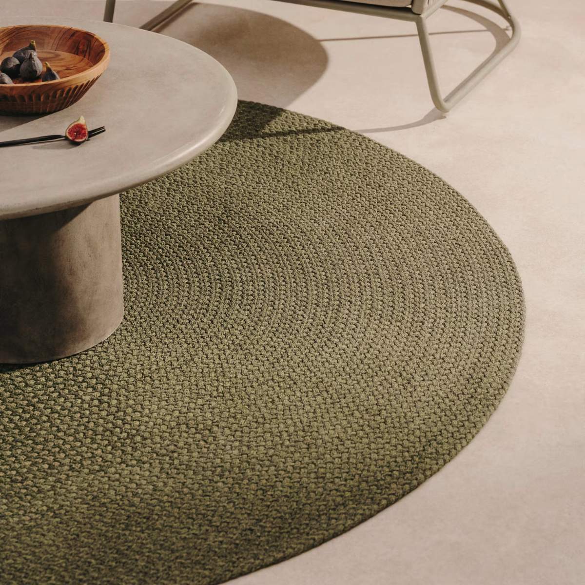Kave Home Despas beige round rug made from synthetic fibres Ø 200 cm