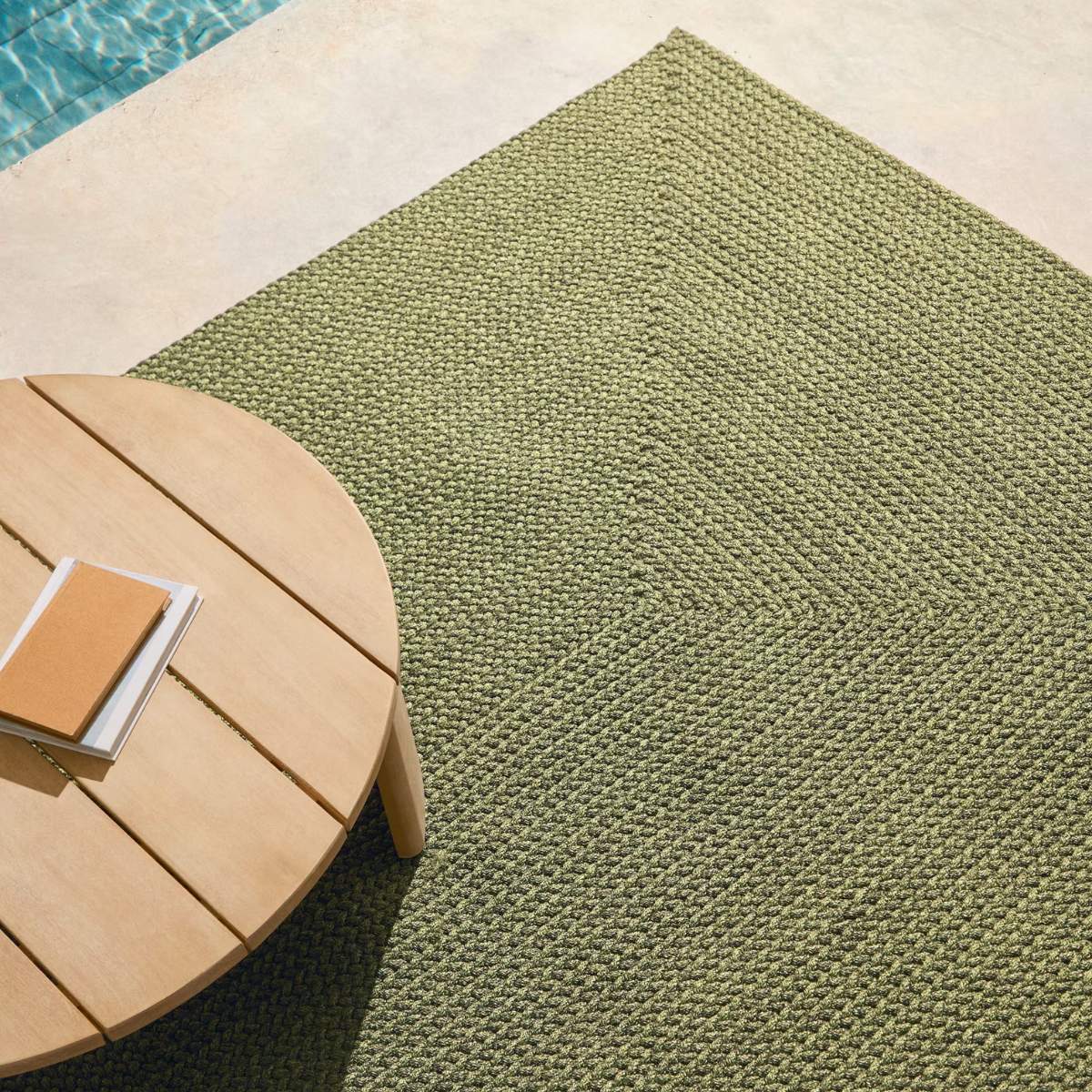 Kave Home Rug Despas in synthetic fibers green 160 x 230 cm