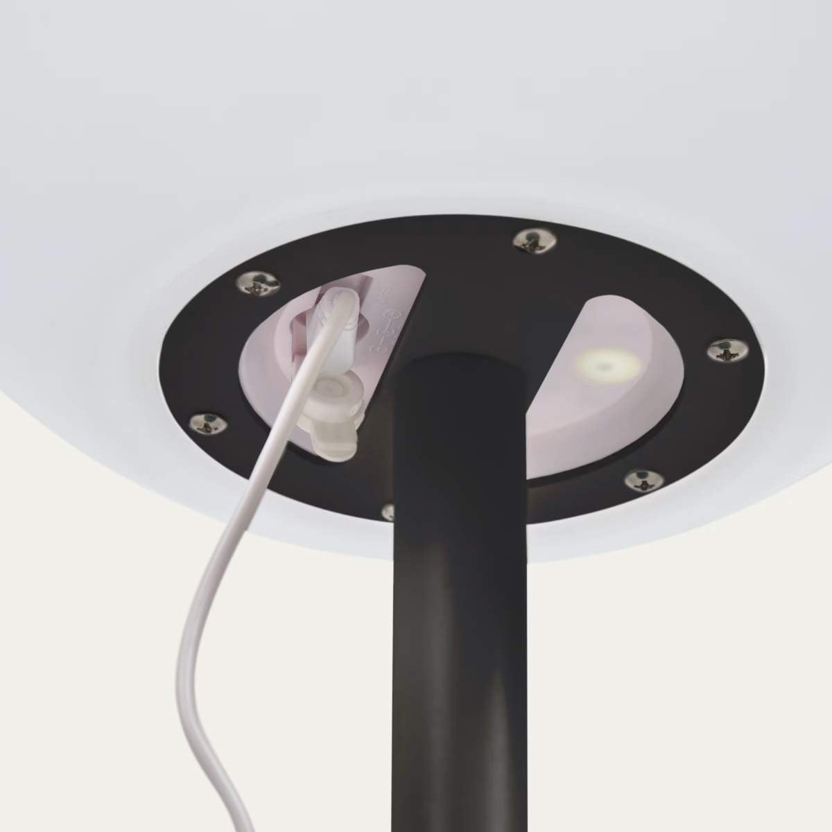 Kave Home Dinesh outdoor table lamp in grey aluminium 40 cm