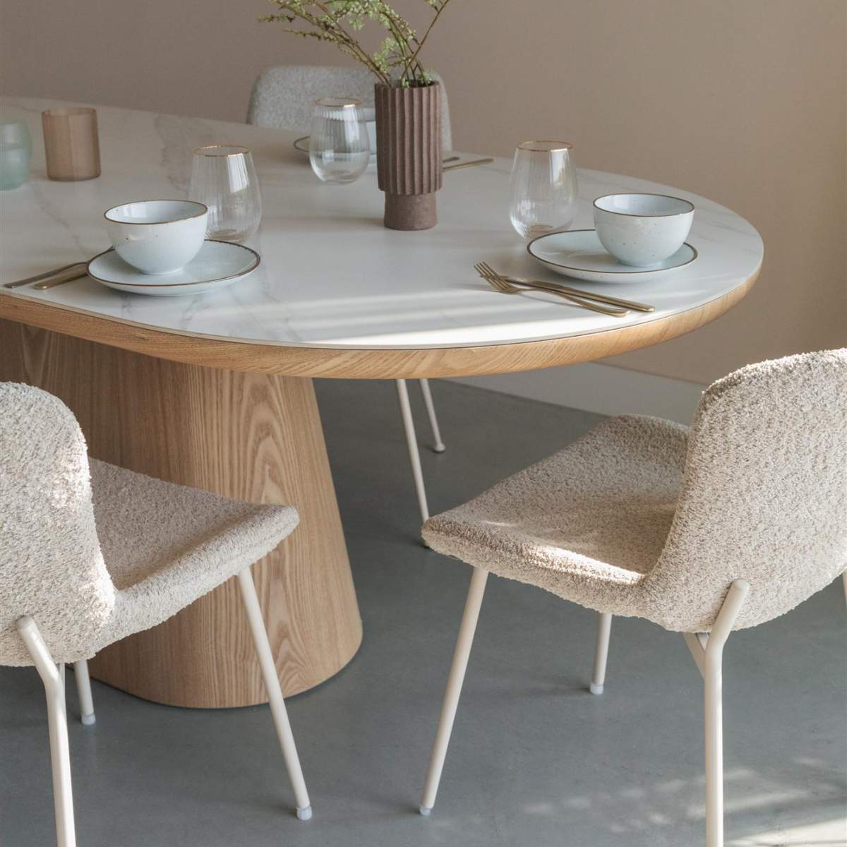 Beau&Co Dining Table Almira Oval 180