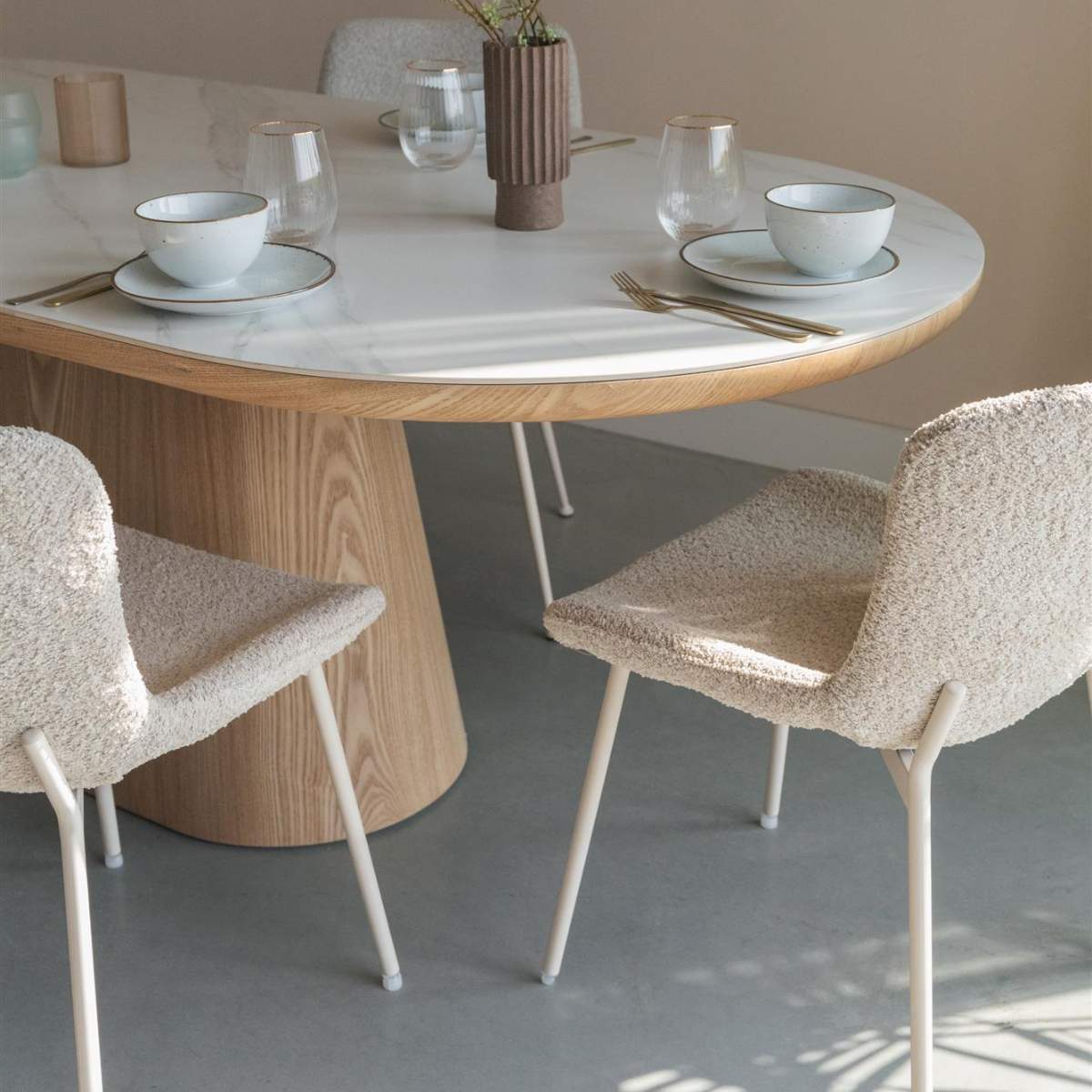 Beau&Co Dining Table Almira