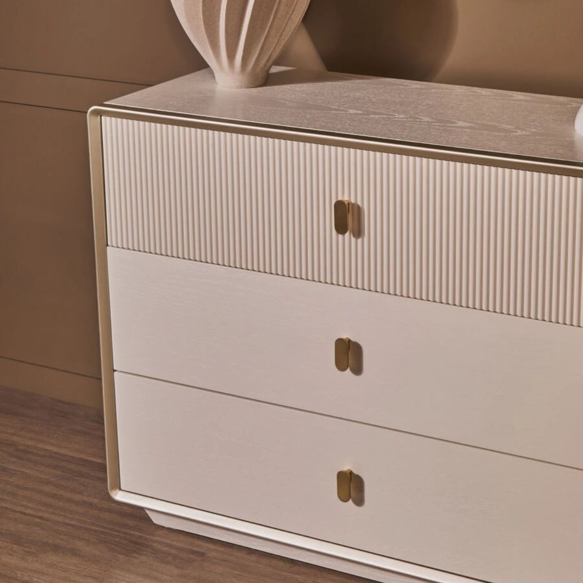 Beaumonde Home Dorsino Ivory Wood Veneer Three Drawer Chest