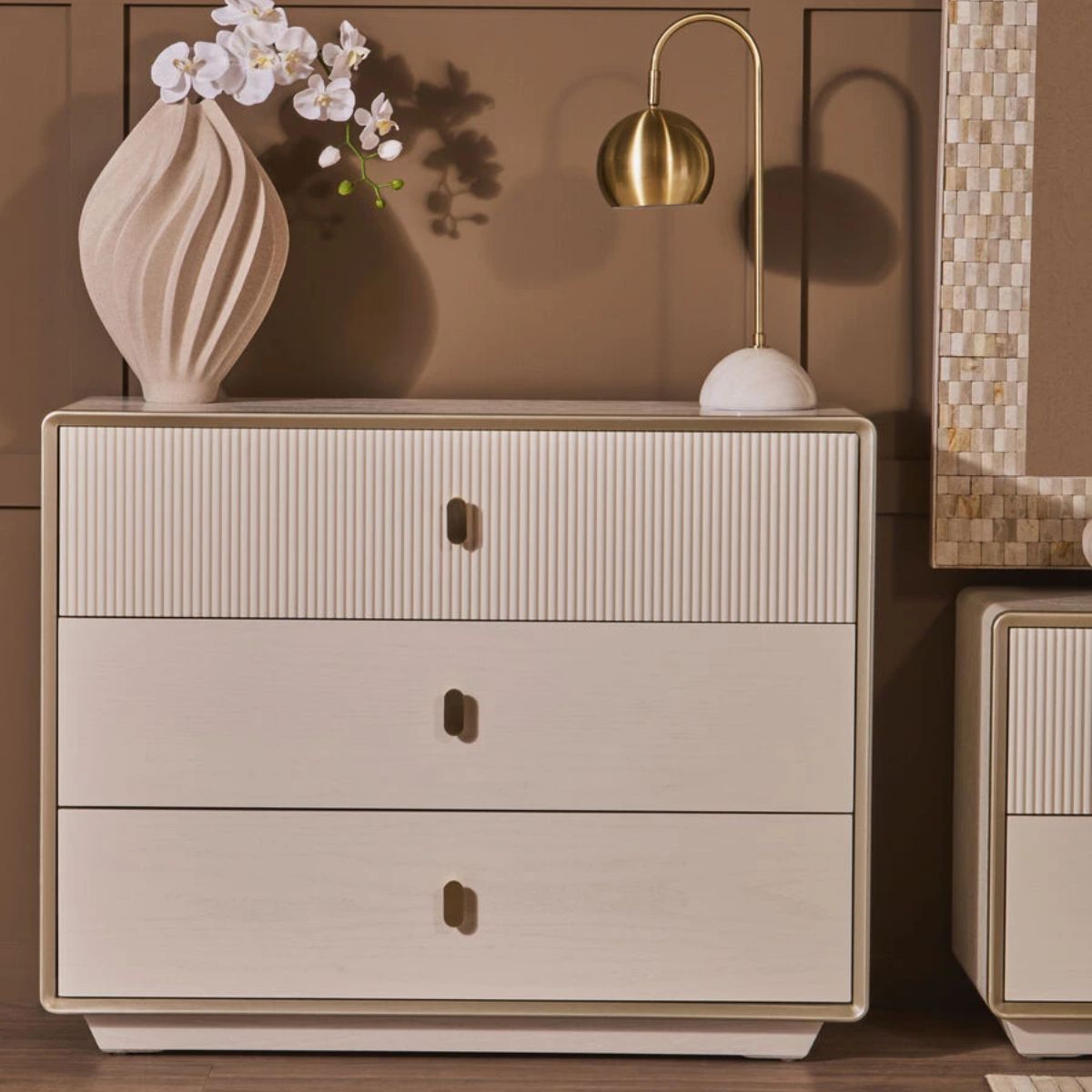 Beaumonde Home Dorsino Ivory Wood Veneer Three Drawer Chest
