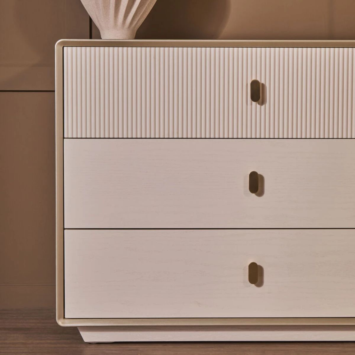 Beaumonde Home Dorsino Ivory Wood Veneer Three Drawer Chest
